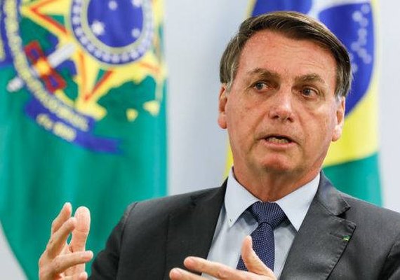 Bolsonaro diz que governador que adotar lockdown deve bancar auxílio