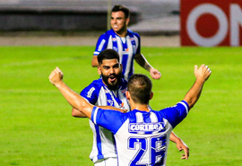 CSA vence Vitória e se fortalece na luta pelo acesso