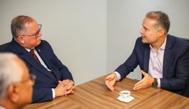 Renan Filho é recebido por liderança da Assembleia de Deus e destaca papel social da igreja em Alagoas