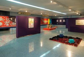 Últimos dias da exposição Gênesis em Vermelho Absoluto