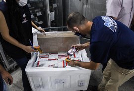 AL recebe 88.200 doses da vacina contra a Covid-19