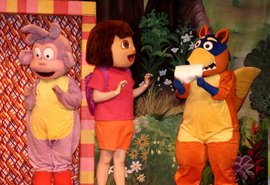 Apresentações infantis e culturais em Arapiraca