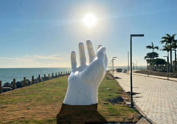 “Mão de Deus”: JHC publica projeto de nova escultura na Orla do Porto