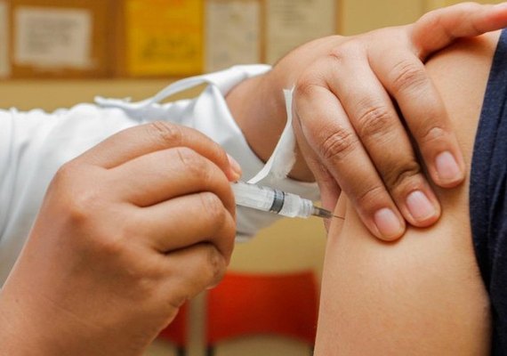 Maceió continua vacinação contra a Influenza apenas nas unidades de saúde