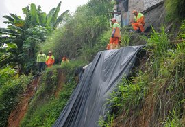 Prefeitura leva serviços a regiões de Maceió