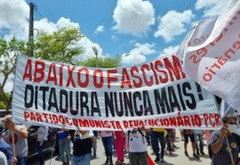 Grito dos excluídos: Entidades e partidos de esquerda marcham nas ruas de Maceió