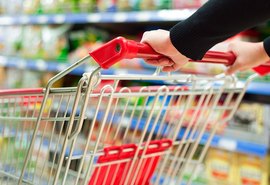 Vendas do varejo tiveram queda de 31,8% no último mês