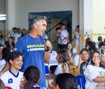 Programa idealizado por Rafael Brito começa a pagar benefícios a estudantes