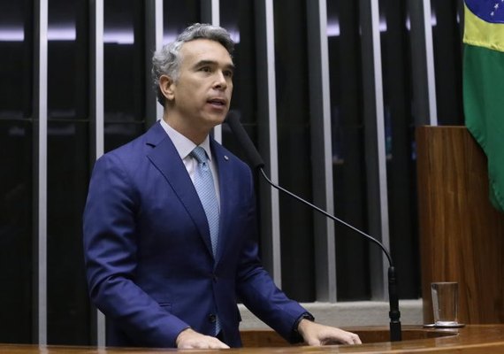 Câmara aprova criação do Sistema Nacional de Educação e fortalece políticas educacionais