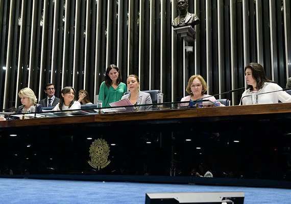 Senado já aprovou mais de 20 projetos em favor das mulheres