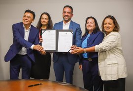 Paulo Dantas sanciona lei que torna Alagoas o estado mais competitivo no comércio do gás natural