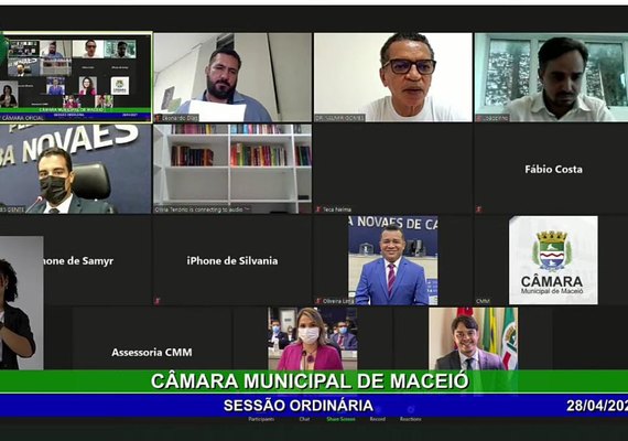Vereador volta atrás na concessão de título a Bolsonaro