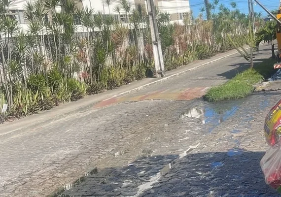 Sanama é autuada por despejo irregular de esgoto em Maceió