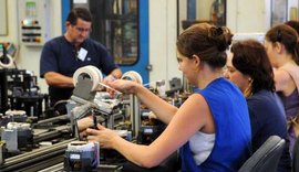 Crises impedem país de rever 3,7 milhões de perdas de assalariados