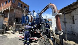 Seminfra realiza manutenção da drenagem em 60 ruas de Maceió