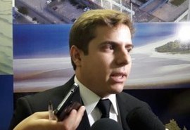 Buscando novos partidos, Arthur Albuquerque pode mudar rumos da eleição de 22 em AL