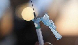 Algumas vacinas demandarão terceira dose, diz presidente da Anvisa