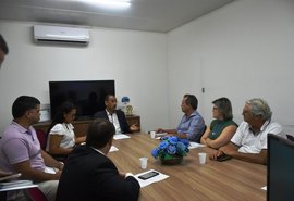 Taxas municipais voltam à pauta entre a Fecomércio e o município