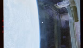 EUA divulgam fotos de OVNI feitas por astronautas na missão Columbia em 1996