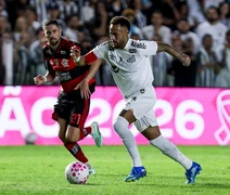 VAR demora quase 10 minutos em Santos x Flamengo e estabelece recorde