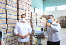 Alagoas tem estoque de material para vacinação contra a covid-19