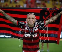 Santos avança por Cebolinha e fica perto de anunciar atacante
