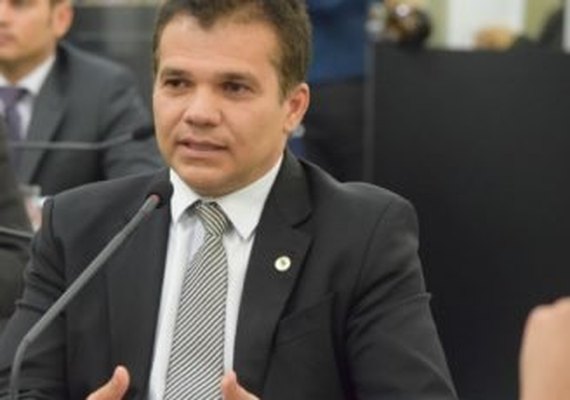 Deputado e vice são favoritos para prefeitura em Arapiraca