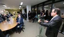 Tutmés Airan toma posse como governador interino de Alagoas