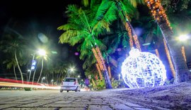 Maceioenses e turistas se encantam com iluminação natalina