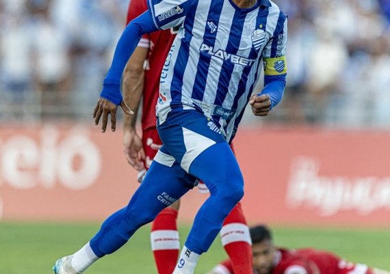 CSA anuncia a saída de Ciel e volta ao mercado para reforçar o ataque