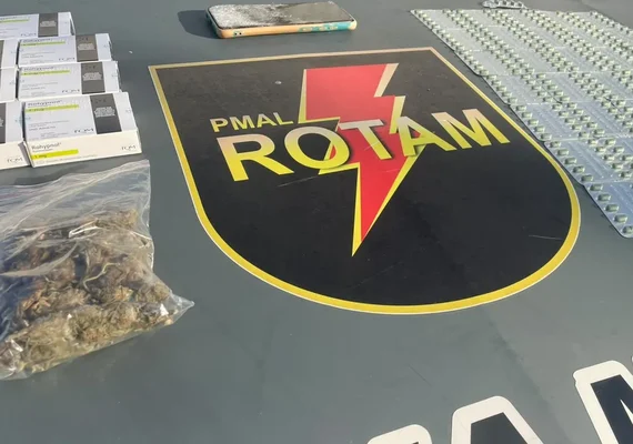 Homem tenta fugir da PM e é preso com maconha e cartelas de Rohypnol