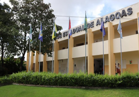 Projeto da Uneal auxilia contribuintes no preenchimento da declaração do Imposto de Renda