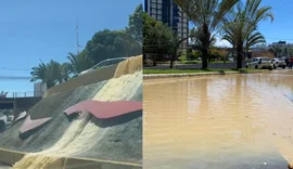 'Cachoeira' em viaduto no Farol surpreende motoristas; BRK diz que vazamento é normal