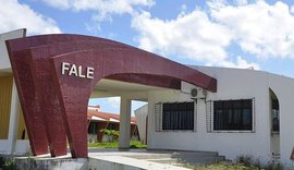 Ufal abre vagas para cursos de línguas pelo Casas de Cultura no Espaço Cultural