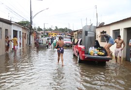 Número de desabrigados pulou de 700 para  3260 nas últimas horas