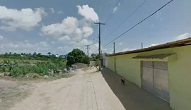 Idoso é encontrado morto dentro de residência em Maceió