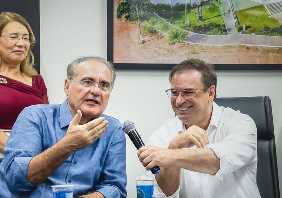 Luciano declara apoio à reeleição de Renan Calheiros