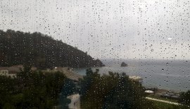 Sala de Alerta da Semarh emite aviso para chuvas de intensidade moderada