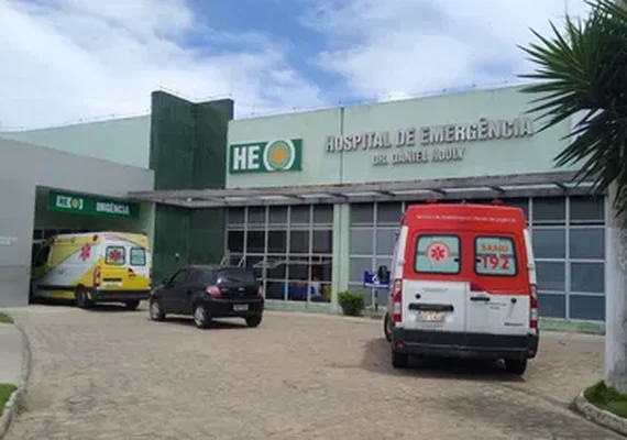 PM salva bebê engasgada durante corrida contra o tempo em Arapiraca