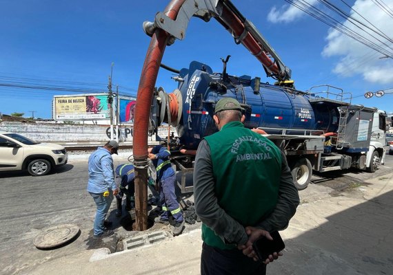 BRK faz despejo irregular de esgoto e causa contaminação no Salgadinho