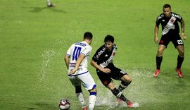 CSA e Vasco enfrentam gramado encharcado e se distancia do G4