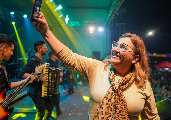 Eronita Sposito lidera com folga disputa em Porto Calvo, aponta pesquisa