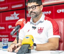 CRB anuncia desligamento de Ari Barros, diretor de futebol