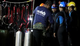Equipes desistem de buraco para resgate na Tailândia