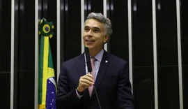 Saiba quais deputados federais de AL assinaram PEC contra escala 6x1
