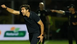 STJD aplica oito jogos de suspensão ao técnico Abel Ferreira do Palmeiras