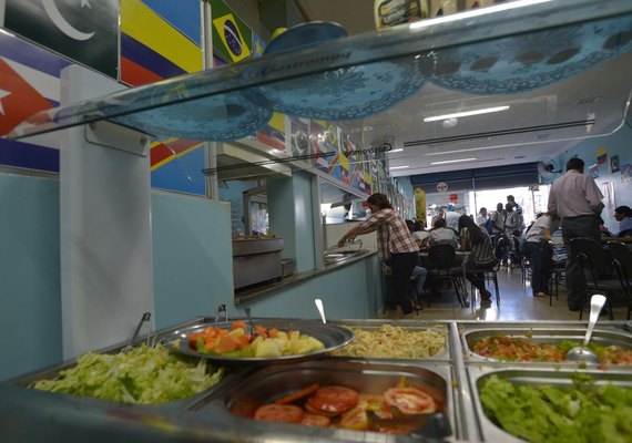 Número de bares e restaurantes com prejuízo em agosto aumenta 5%