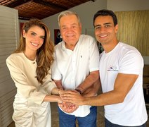 JHC, Ronaldo Lessa e Marina Candia postam foto após confirmação de candidatura