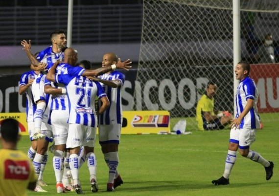 CSA vence o Cruzeiro e deixa a lanterna da Série B