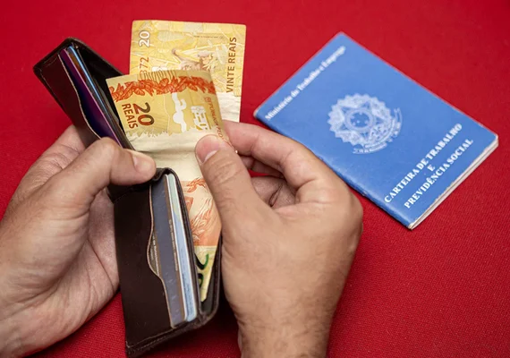 Com novo salário mínimo, veja como fica reajuste dos aposentados e MEI